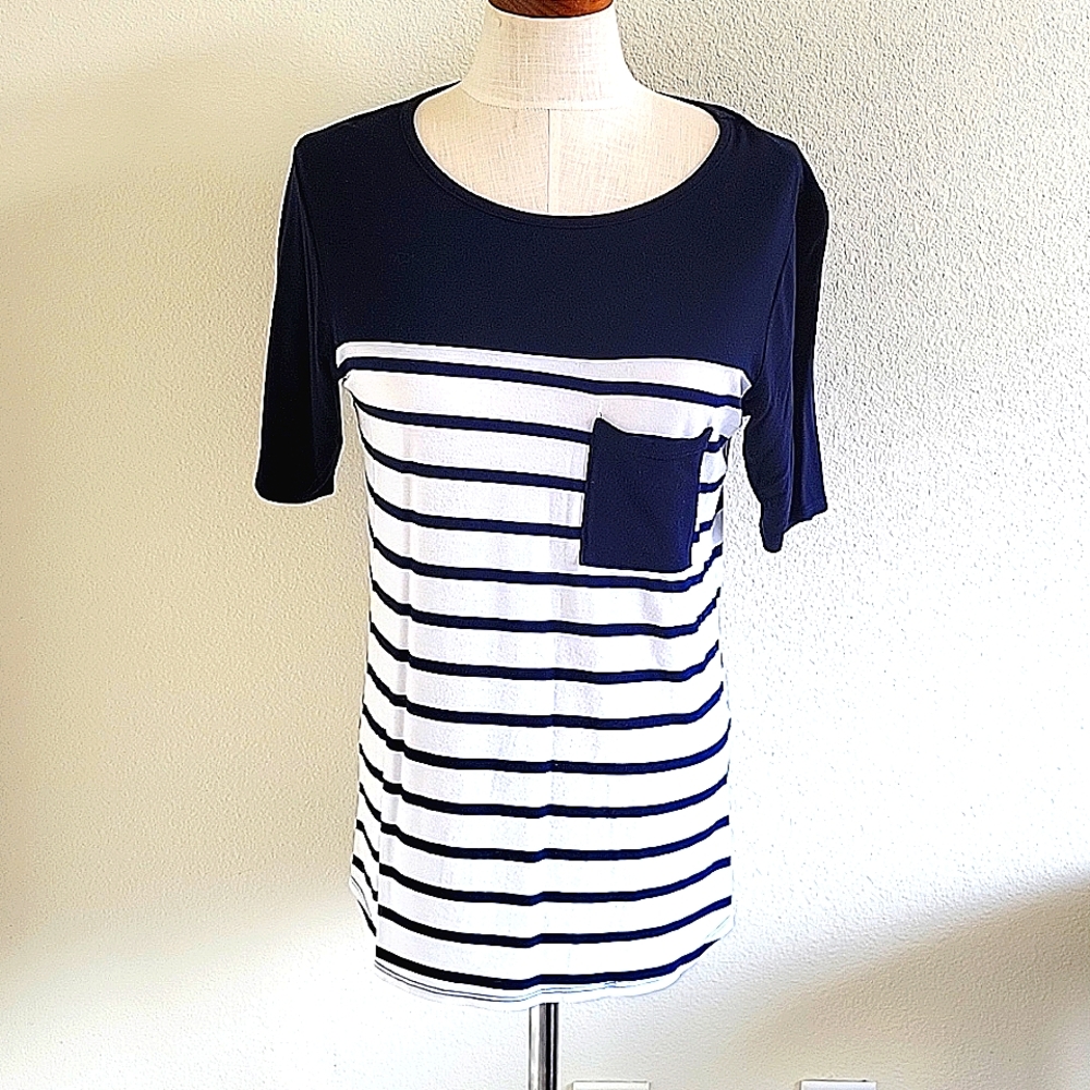1/2 Sleeve Striped Loveappella Top